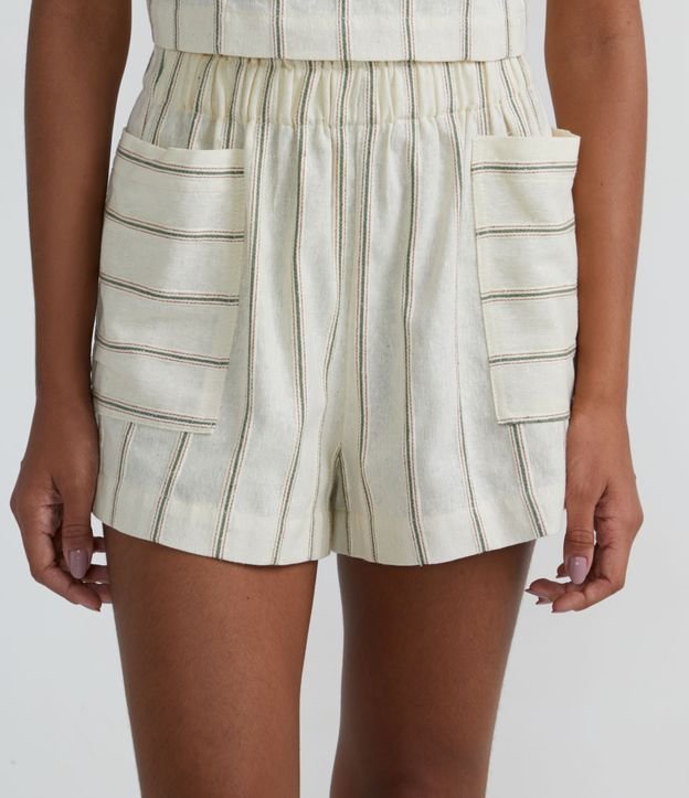 Short em Algodão Listrado com Cós Elástico e Bolsos - Feminino Tam G