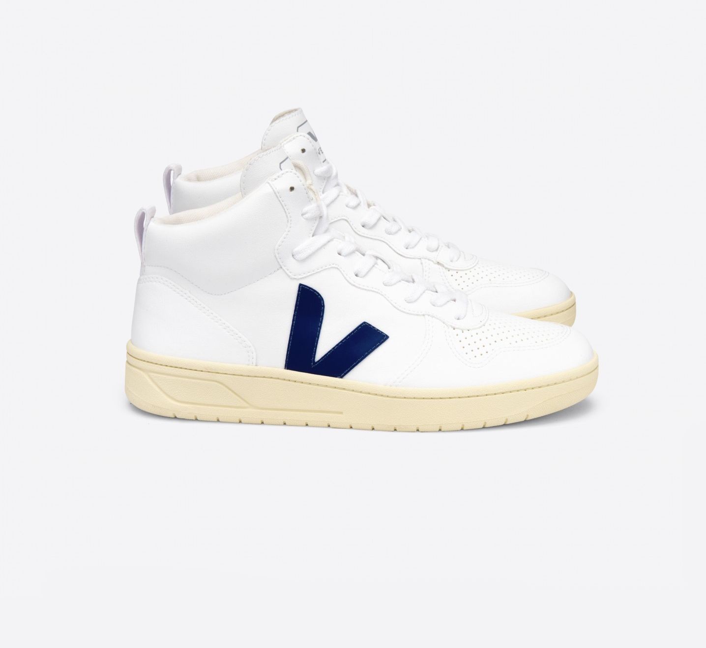 V-15 CWL WHITE COBALT BUTTER SOLE