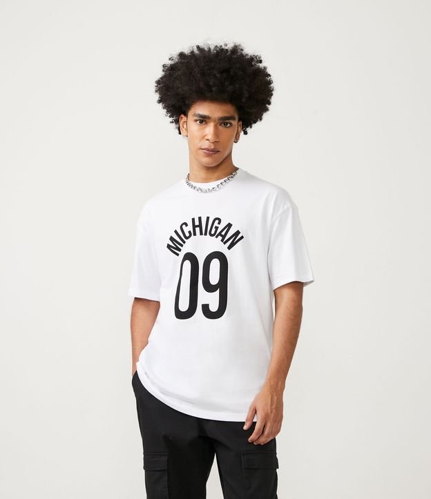 Camiseta em Meia Malha com Estampa de Michigan