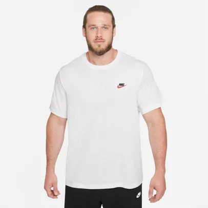 Saindo por R$ 69,99: Camiseta Nike Sportswear Club | Pelando