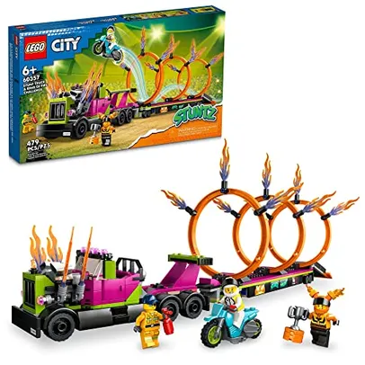 LEGO® City Caminhão de Acrobacias e Desafio do Anel de Fogo 60357; Conjunto de Construção (479 Peças)