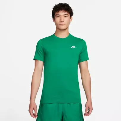 Camiseta Nike Sportswear Club Masculina