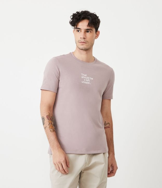Camiseta Slim em Algodão com Estampa de Lettering e Manga Curta