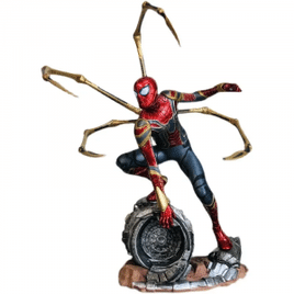 Boneco Colecionável Titan Hero Series Ultimate Spider-Man