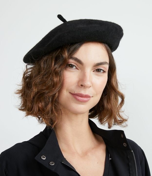 Boina Básica em Lã Batida