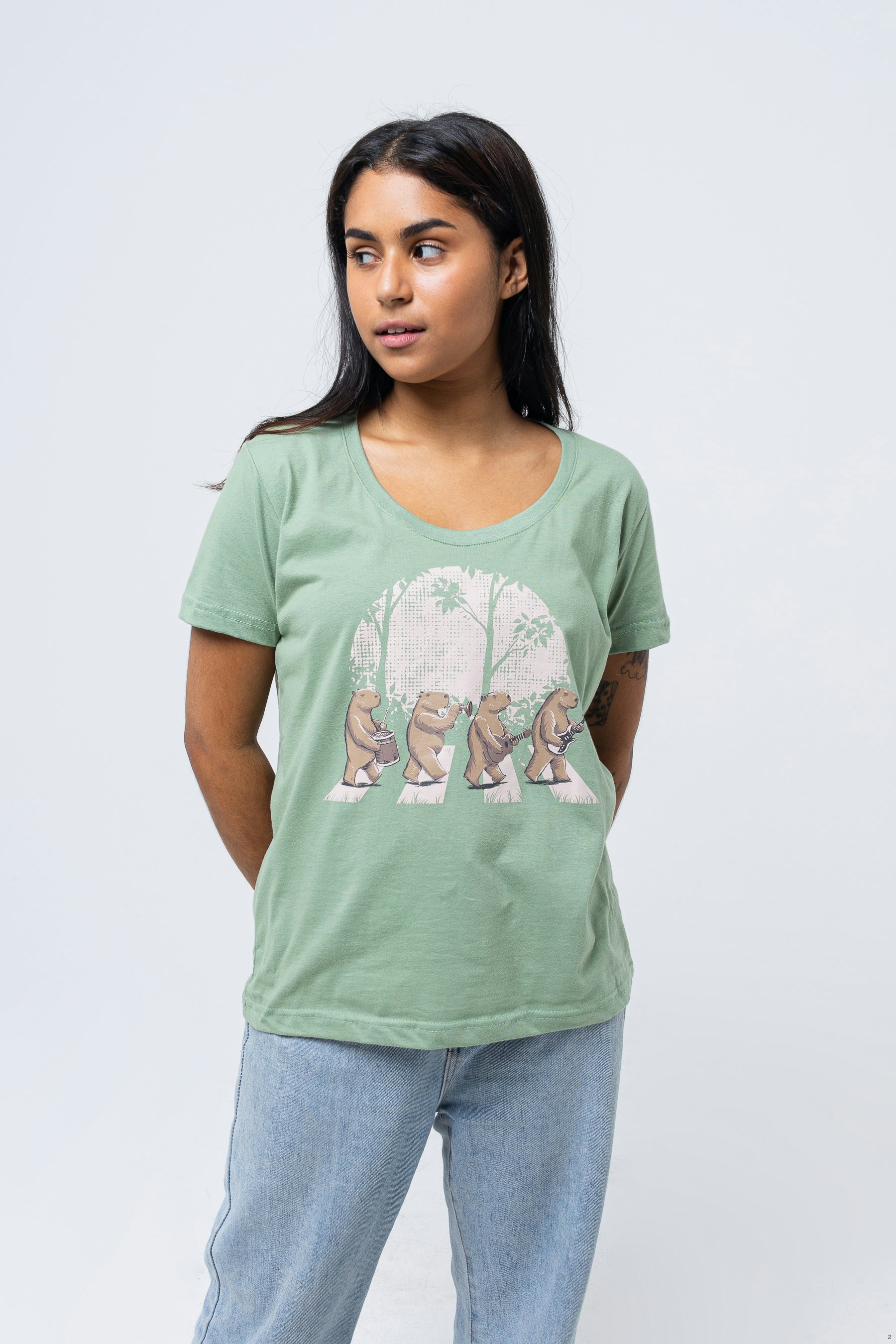 Camiseta Capybara's Road Camisetas