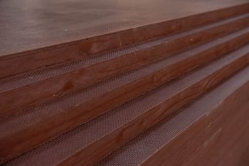 Piso de Madeira 40mm x 2500x1200mm Madebil