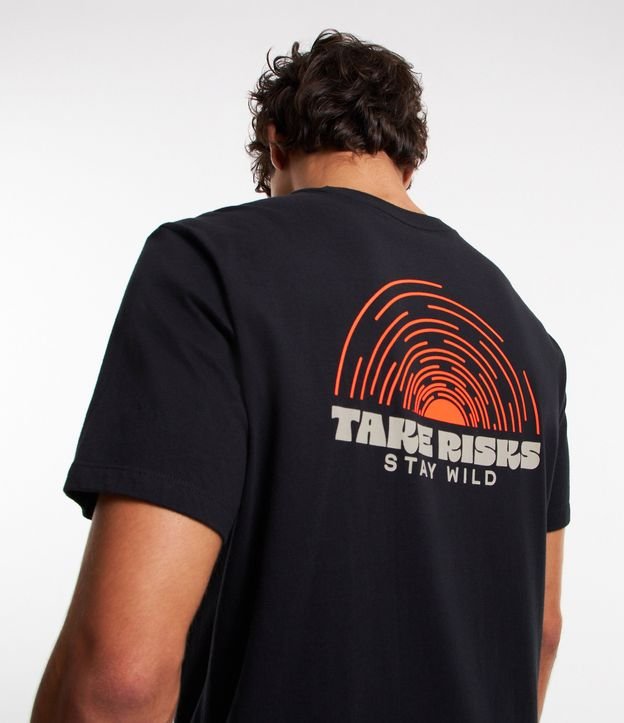 Camiseta Comfort em Algodão com Estampa Take Risks