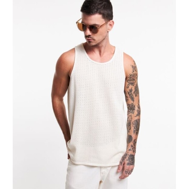 Regata em Meia Malha com Textura