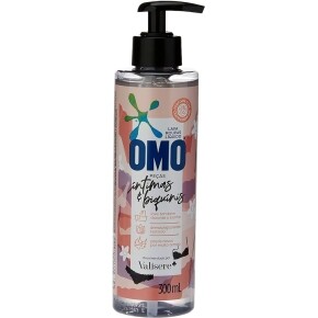 OMO Lava-Roupas Líquido Roupas Íntimas & Biquínis Com Óleos Essenciais De Rosas Turcas E Violetas Frasco 300Ml