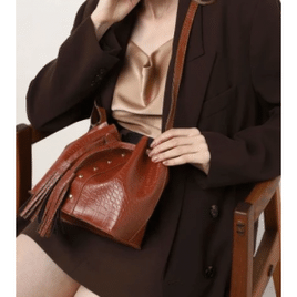 Bolsa Feminina Transversal Croco Média Saco Star Shop Marrom