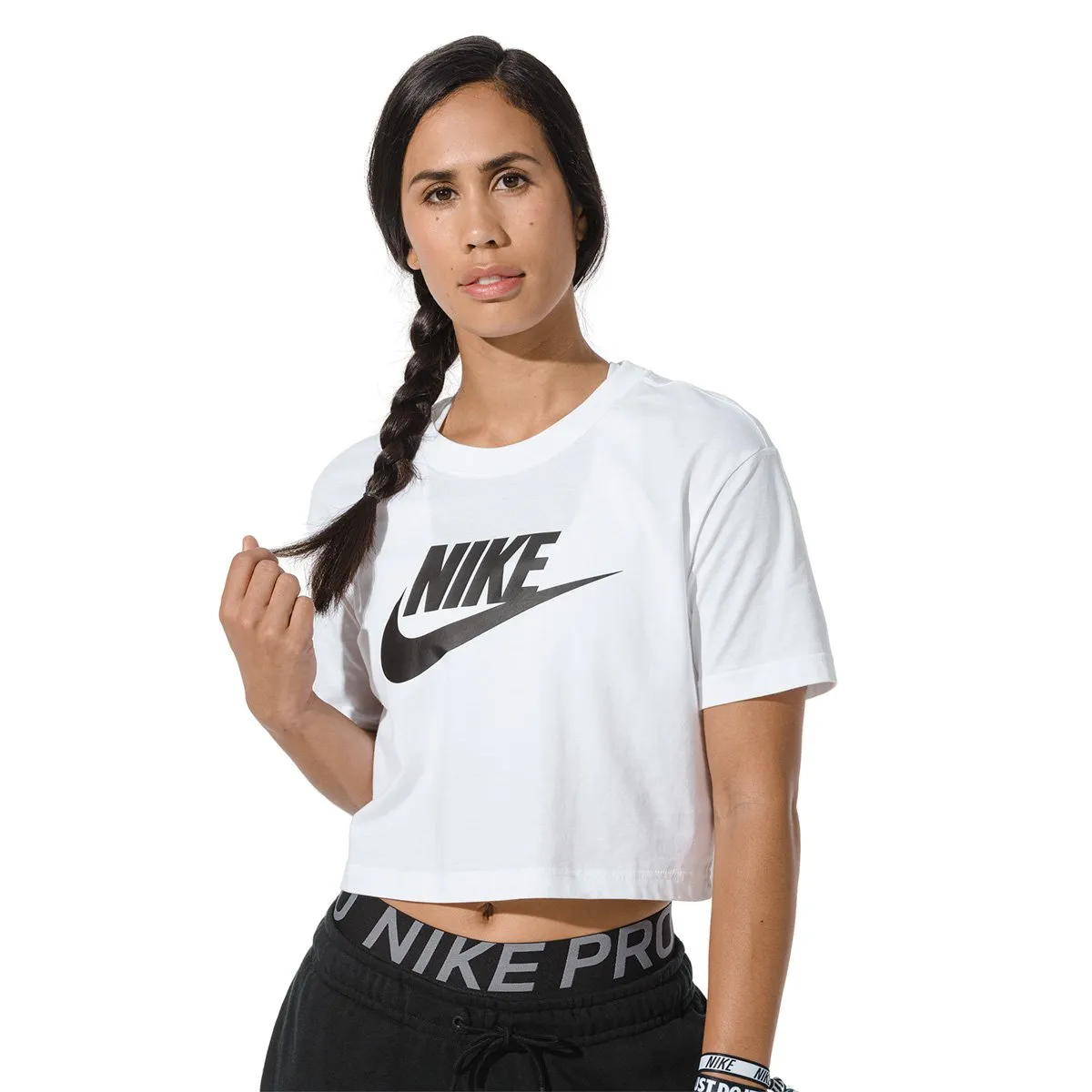 Camiseta Cropped Nike Sportswear Essential CR Feminina