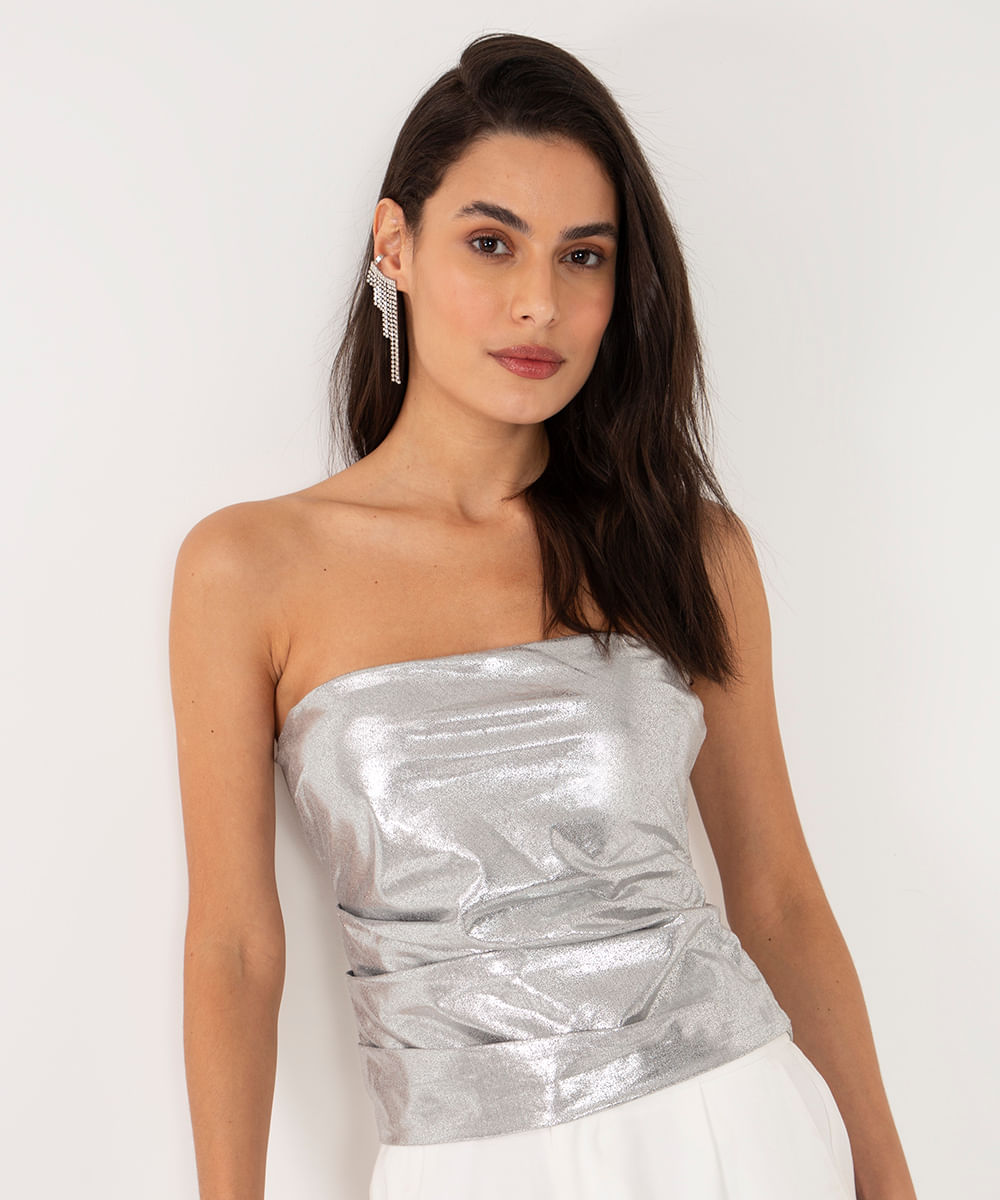 Blusa Drapeados Metalizada Decote Reto sem Alça Prata
