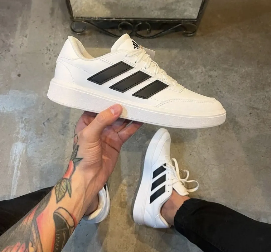 Tênis Adidas Courtblock (Tam 34 ao 44)