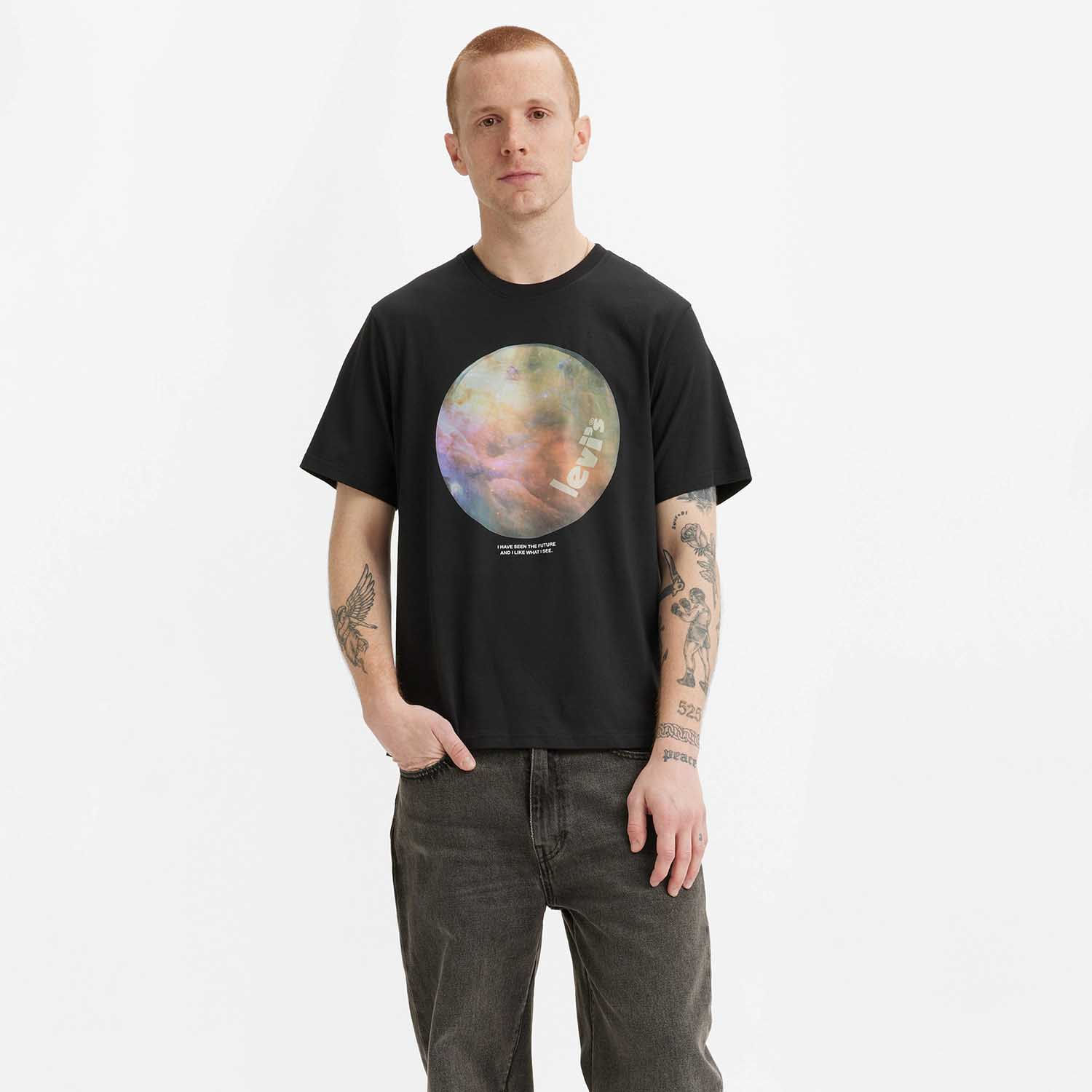 Camiseta Levi® Relaxed Fit Manga Curta Preta