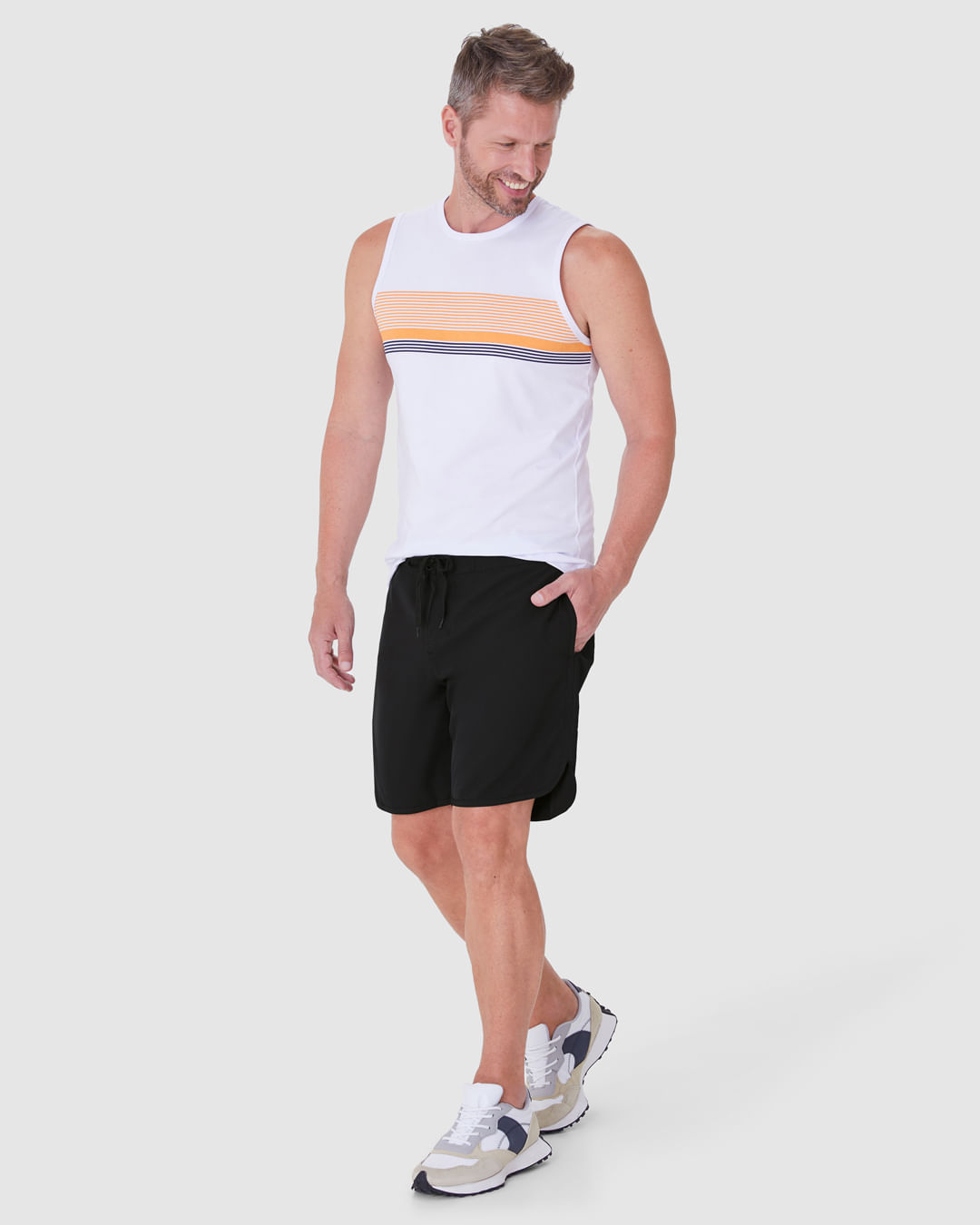 Bermuda Masculina Comfort Em Microfibra Com Elastano