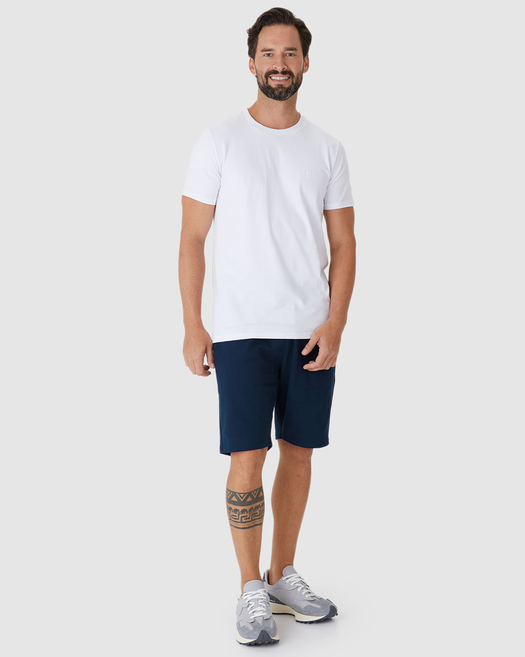 Bermuda Básica Masculina Comfort Bolso Funcional Em Moletom