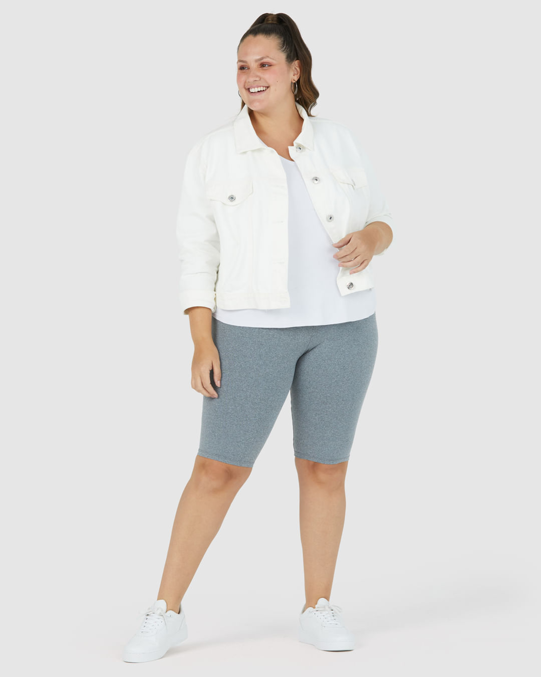 Bermuda Básica Feminina Plus Size Ciclista Em Supplex®