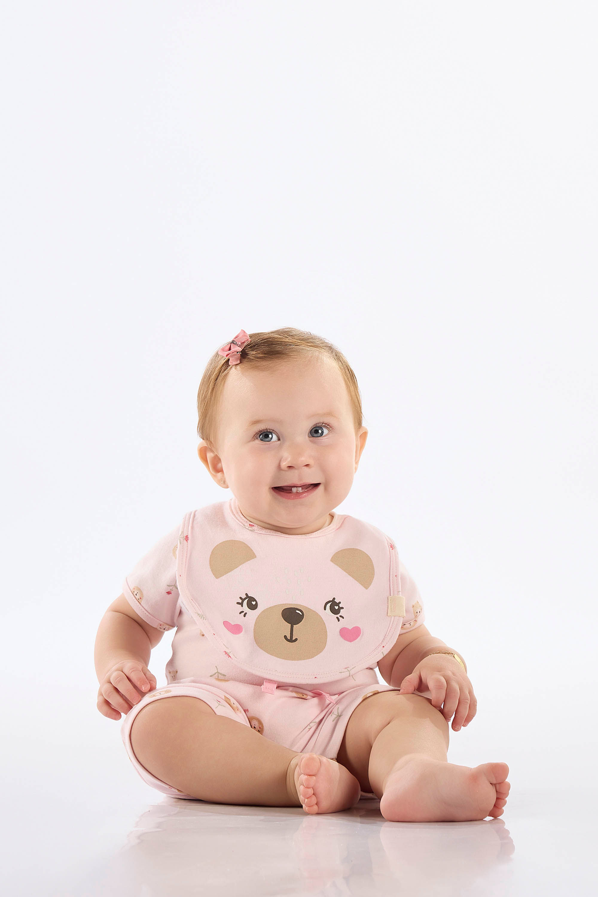 Babador Unissex Bebê em Suedine Comfy Forro Plástico (Rosa Claro) Up Baby