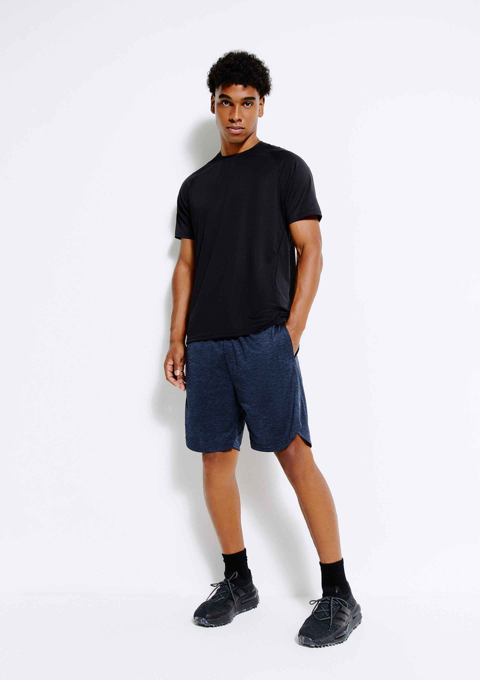 Bermuda Esportiva Básica Masculina - Azul Hering