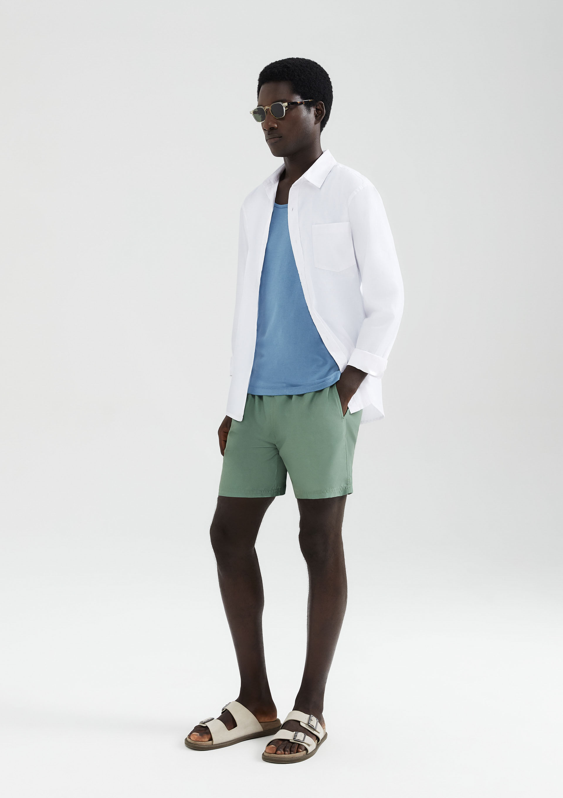 Shorts Praia Básico Masculino - Verde Hering