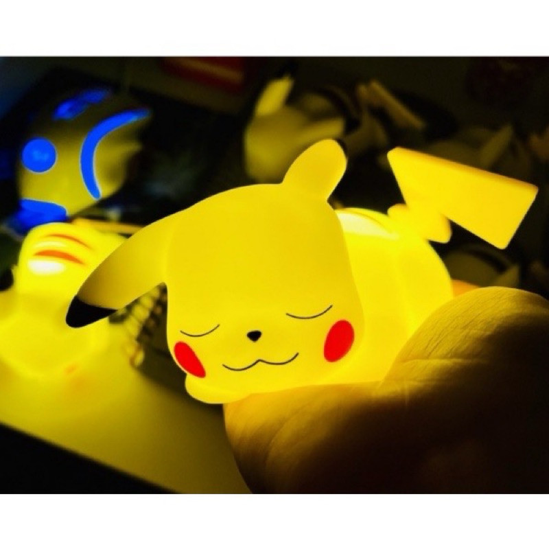 Luz Noturna Pikachu LED Divertida